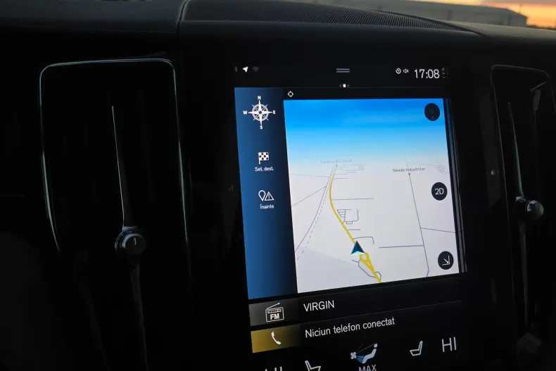 Volvo XC60 din 2020 cu 84.030 km - oferta VOL141466 - foto 21