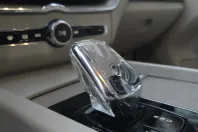 Volvo XC60 din 2020 cu 84.030 km - oferta VOL141466 - foto 29