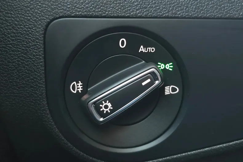 Volkswagen Tiguan din 2021 cu 52.454 km - oferta VOL141467 - foto 8