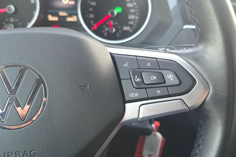 Volkswagen Tiguan din 2021 cu 52.454 km - oferta VOL141467 - foto 10