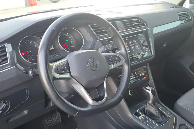 Volkswagen Tiguan din 2021 cu 52.454 km - oferta VOL141467 - foto 15
