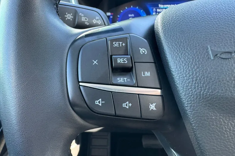 Ford Kuga din 2022 cu 36.700 km - oferta FOR141495 - foto 17