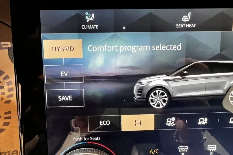 Land Rover Range Rover Evoque din 2024 cu 11.909 km - oferta LAN141498 - foto 24