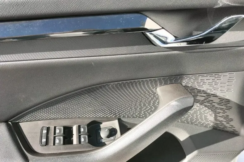 Skoda Octavia din 2021 cu 75.035 km - oferta SKO141508 - foto 14