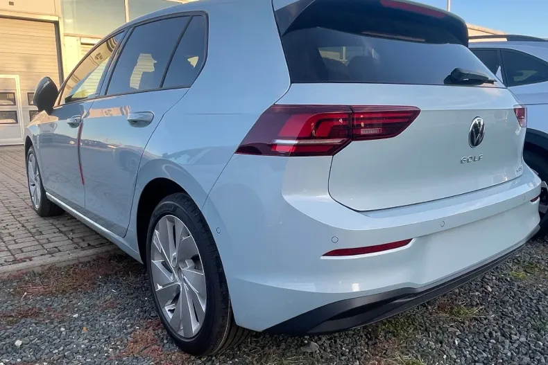 Volkswagen Golf din 2025 cu 6 km - oferta VOL141510 - foto 5