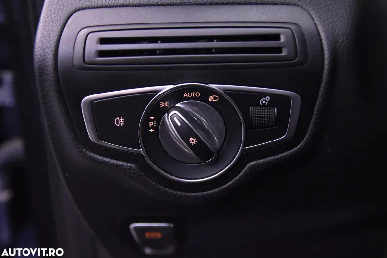 Mercedes-Benz GLC din 2020 cu 94.937 km - oferta MER141528 - foto 14