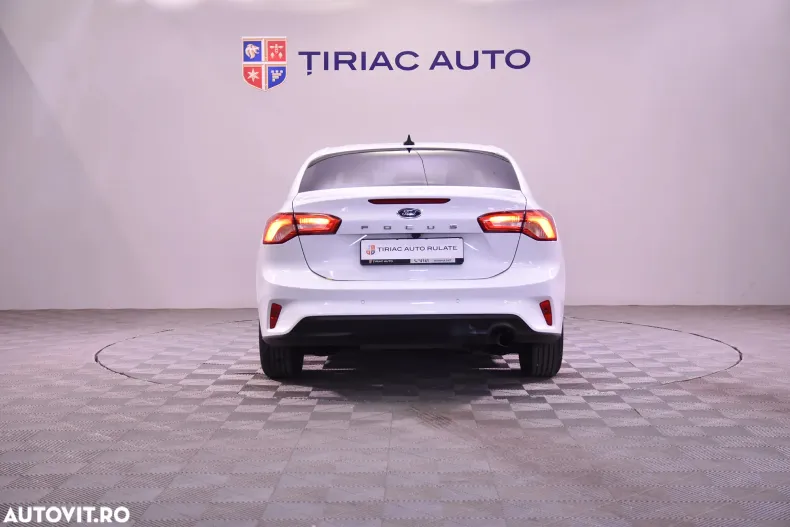 Ford Focus din 2021 cu 40.363 km - oferta FOR141529 - foto 4