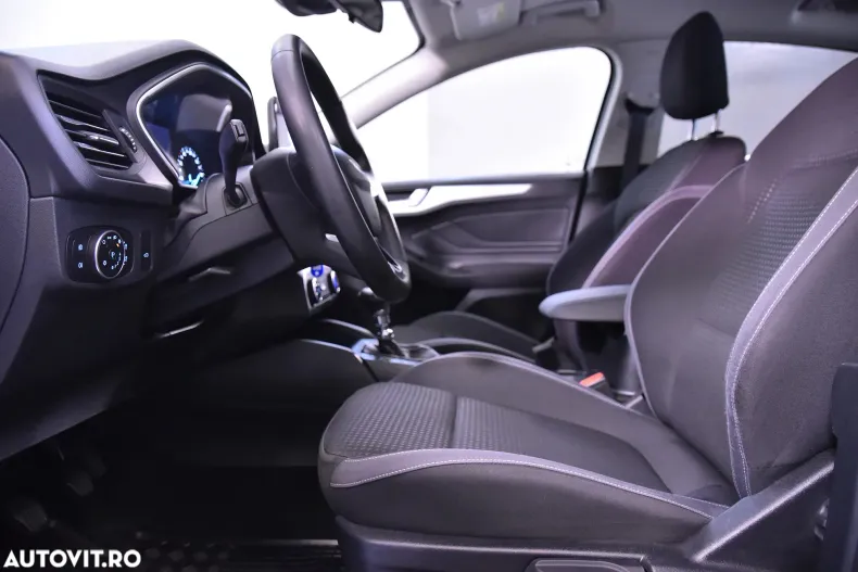 Ford Focus din 2021 cu 40.363 km - oferta FOR141529 - foto 22