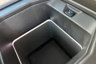 Land Rover Defender din 2023 cu 44.000 km - oferta LAN141533 - foto 13