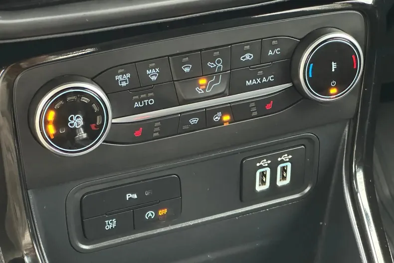 Ford EcoSport din 2023 cu 76.000 km - oferta FOR141557 - foto 25