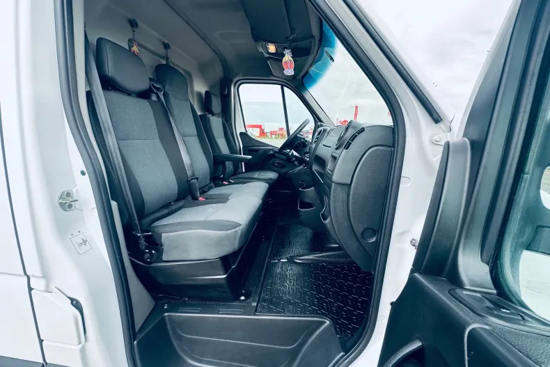 Renault Master din 2019 cu 167.500 km - oferta REN141560 - foto 23