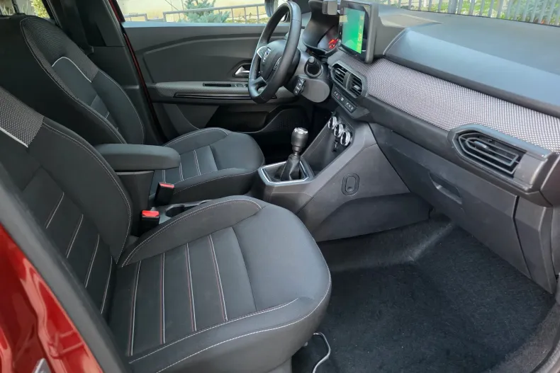 Dacia Jogger din 2022 cu 149.800 km - oferta DAC141574 - foto 11