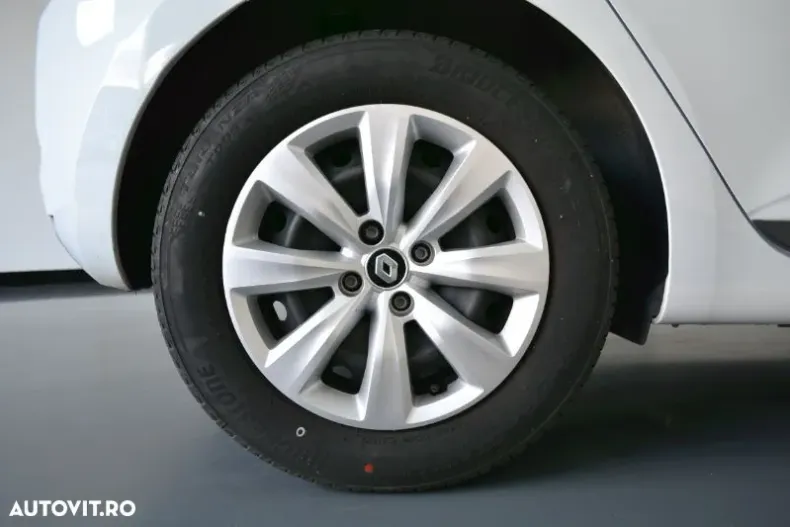 Renault Clio din 2020 cu 19.801 km - oferta REN141575 - foto 8