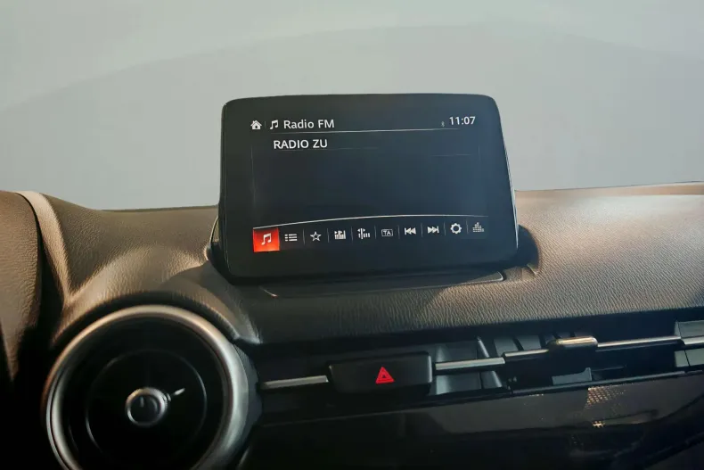 Mazda 2 din 2019 cu 48.992 km - oferta MAZ141580 - foto 23