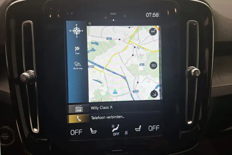 Volvo XC40 din 2021 cu 82.747 km - oferta VOL141582 - foto 10