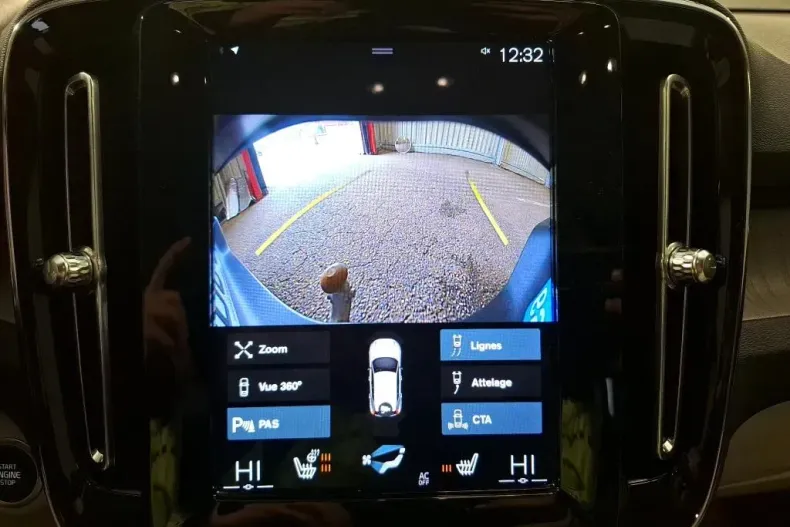 Volvo XC40 din 2020 cu 82.776 km - oferta VOL141583 - foto 10