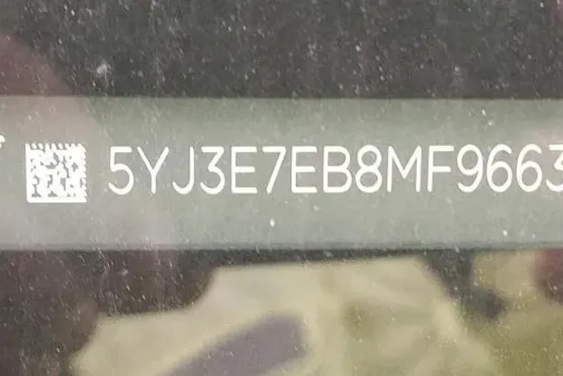 Tesla Model 3 din 2021 cu 63.103 km - oferta TES141584 - foto 12