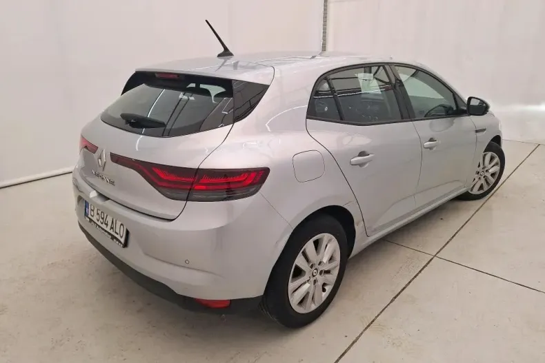 Renault Megane din 2021 cu 71.496 km - oferta REN141588 - foto 2