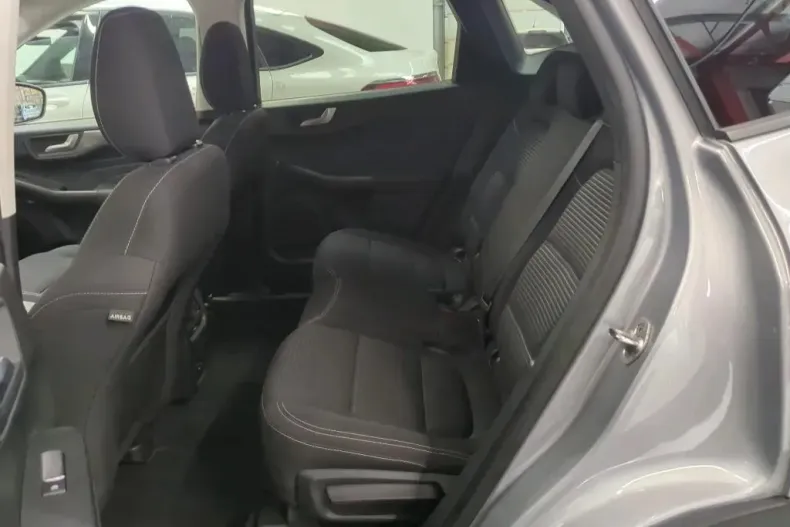 Ford Kuga din 2021 cu 56.556 km - oferta FOR141591 - foto 8