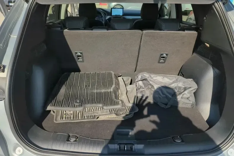 Ford Kuga din 2021 cu 56.556 km - oferta FOR141591 - foto 9