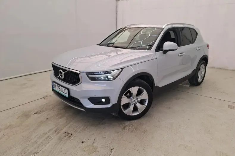 Volvo XC40 din 2020 cu 79.351 km - oferta VOL141593 - foto 1