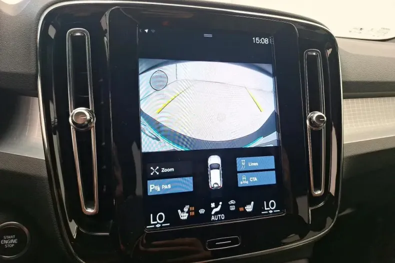 Volvo XC40 din 2020 cu 79.351 km - oferta VOL141593 - foto 6