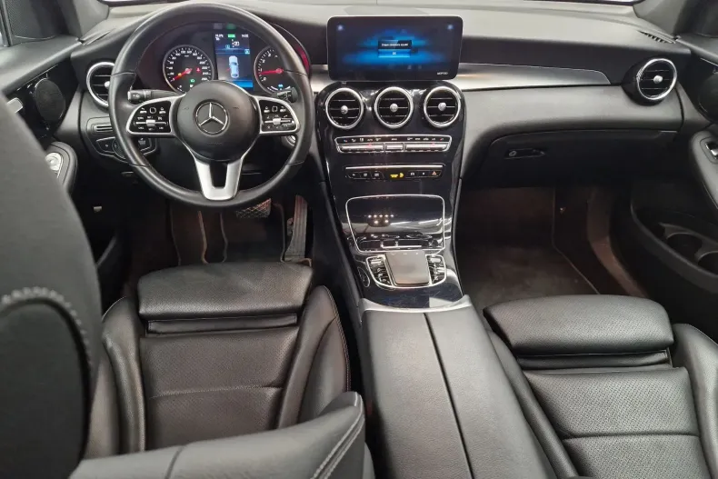 Mercedes-Benz GLC din 2022 cu 58.845 km - oferta MER141594 - foto 5