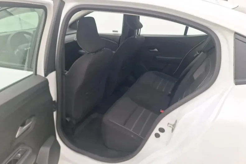 Dacia Logan din 2022 cu 31.307 km - oferta DAC141595 - foto 6