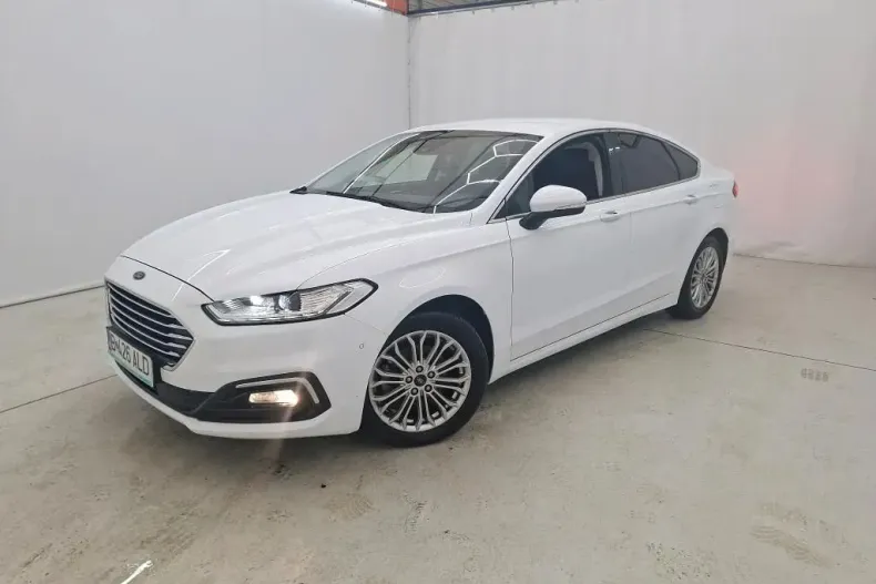 Ford Mondeo din 2022 cu 60.730 km - oferta FOR141596 - foto 1