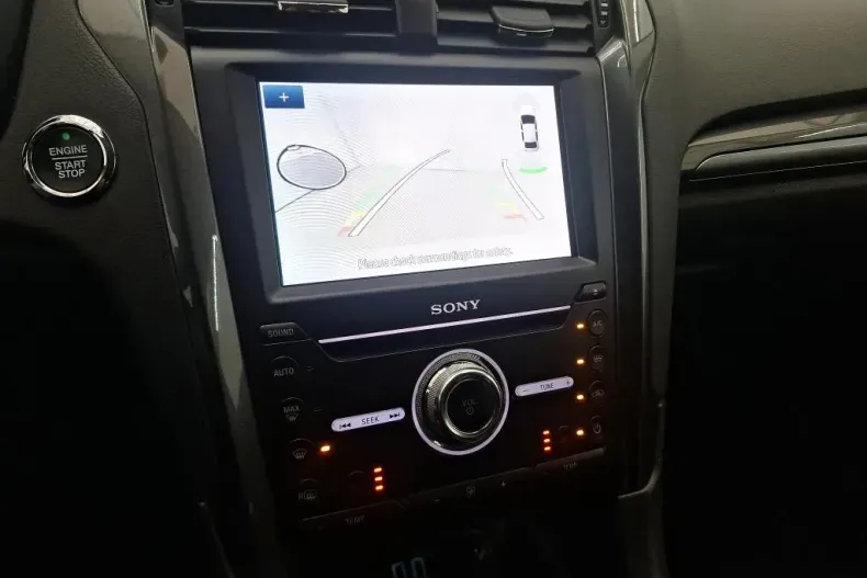 Ford Mondeo din 2022 cu 60.730 km - oferta FOR141596 - foto 6