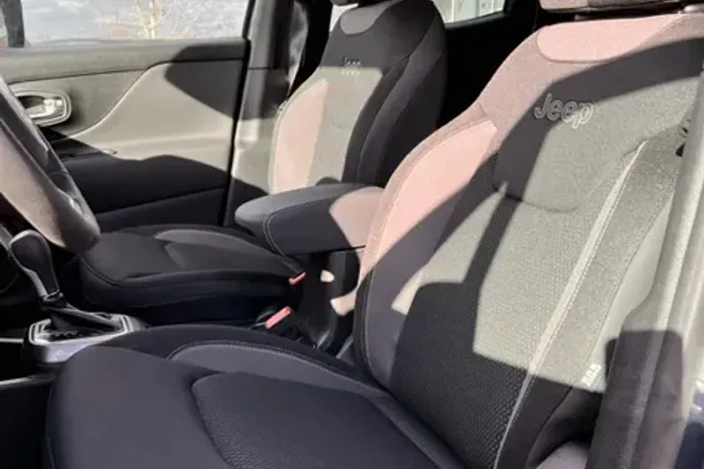 Jeep Renegade din 2022 cu 23.000 km - oferta JEE141608 - foto 20