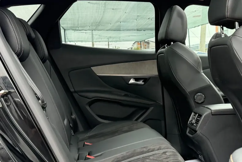 Peugeot 3008 din 2021 cu 164.000 km - oferta PEU141617 - foto 34