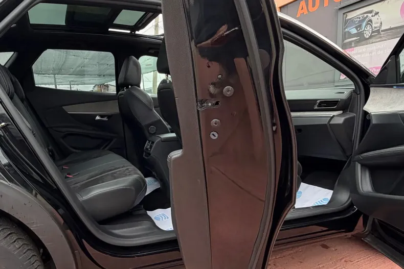 Peugeot 3008 din 2021 cu 164.000 km - oferta PEU141617 - foto 37