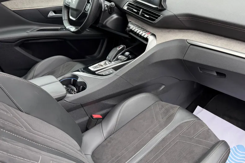 Peugeot 3008 din 2021 cu 164.000 km - oferta PEU141617 - foto 39