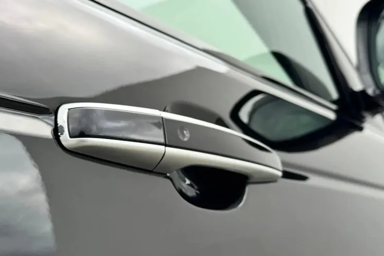 Land Rover Range Rover din 2019 cu 174.637 km - oferta LAN141628 - foto 16