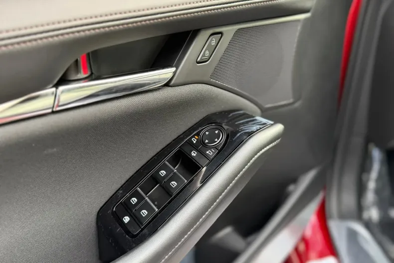 Mazda 3 din 2025 cu 1 km - oferta MAZ141633 - foto 12