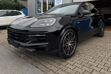 Porsche Cayenne din 2025 - oferta POR141647