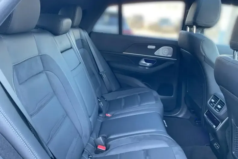 Mercedes-Benz GLE 53 AMG din 2025 cu 19.900 km - oferta MER141651 - foto 11