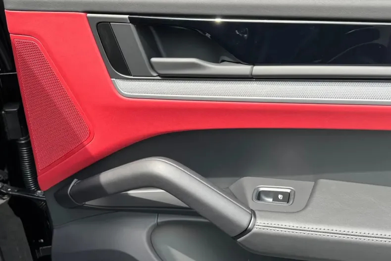 Porsche Cayenne din 2024 cu 20 km - oferta POR141652 - foto 9