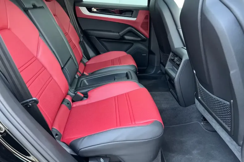 Porsche Cayenne din 2024 cu 20 km - oferta POR141652 - foto 15