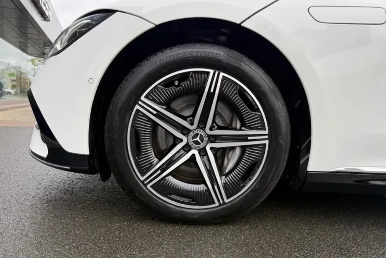 Mercedes-Benz EQE din 2024 cu 9.698 km - oferta MER141663 - foto 18