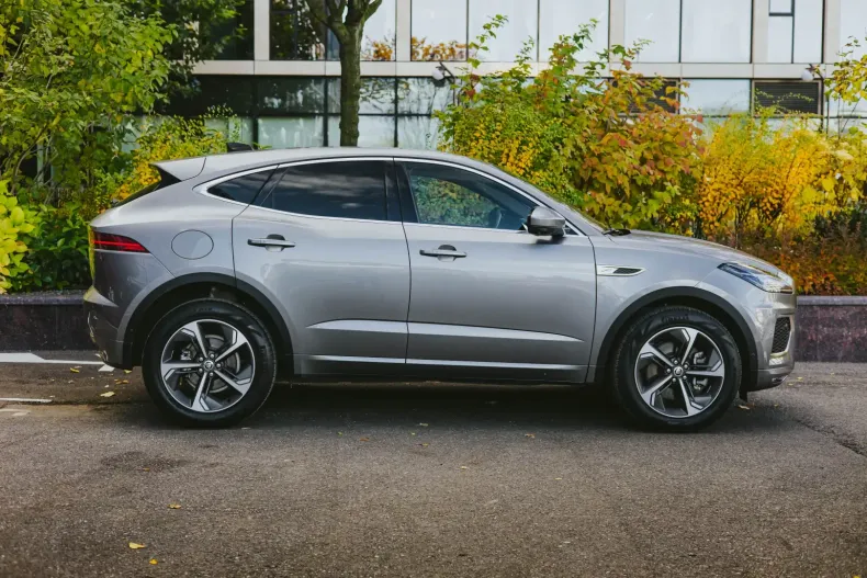 Jaguar E-Pace din 2024 cu 21.950 km - oferta JAG141664 - foto 11