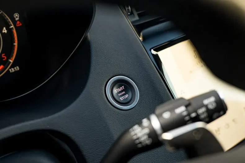 Jaguar E-Pace din 2024 cu 21.950 km - oferta JAG141664 - foto 22