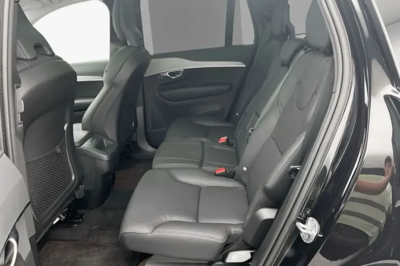 Volvo XC90 din 2024 cu 19.248 km - oferta VOL141673 - foto 11