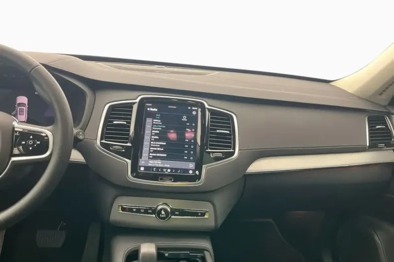 Volvo XC90 din 2024 cu 19.248 km - oferta VOL141673 - foto 14