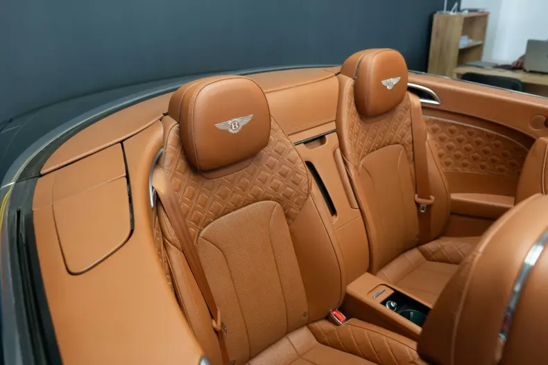 Bentley Continental GTC din 2022 cu 60.000 km - oferta BEN141682 - foto 19