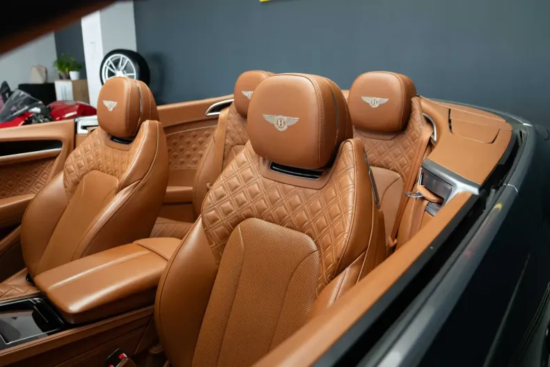 Bentley Continental GTC din 2022 cu 60.000 km - oferta BEN141682 - foto 22