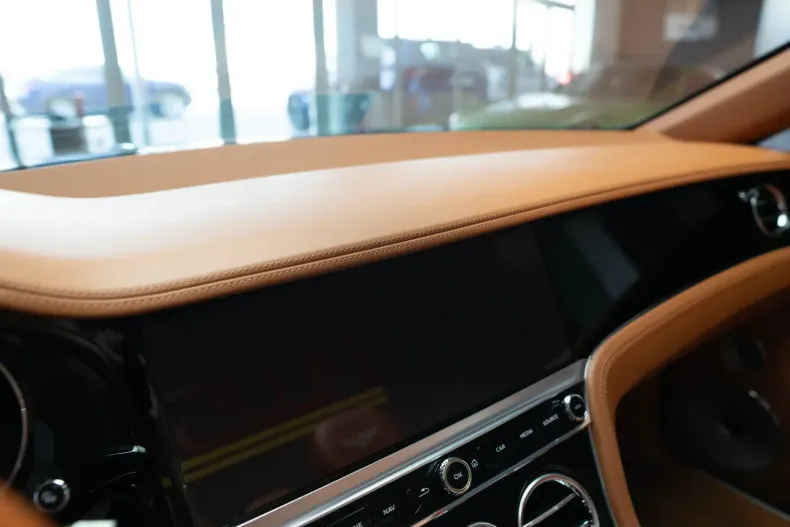 Bentley Continental GTC din 2022 cu 60.000 km - oferta BEN141682 - foto 31