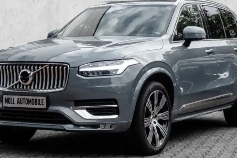 Volvo XC90 din 2023 cu 29.506 km - oferta VOL141701 - foto 1