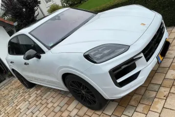 Porsche Cayenne din 2024 - oferta POR141706